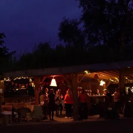 Teapot Lane Glamping - Adults Only *